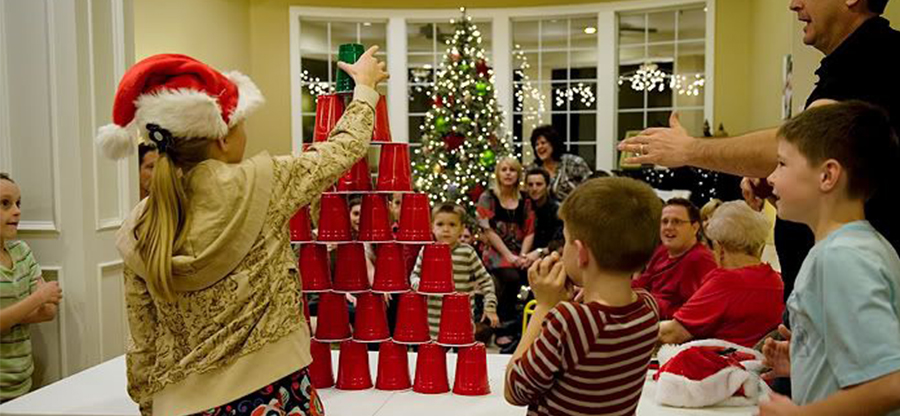 Stacking cups Christmas tree - 5_Stacking_cups_Christmas_tree.jpg 