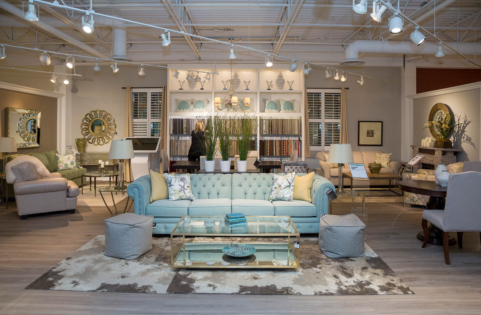 Toronto_TradeShowrooms_2.jpg
