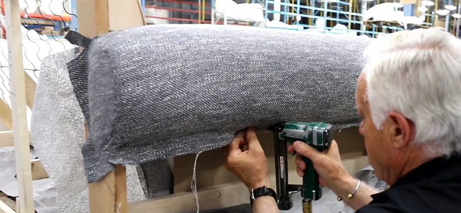 Upholsterer_Wanted_900x416.jpg Photo