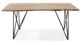 015-7000D_Michelle_Desk.jpg Photo