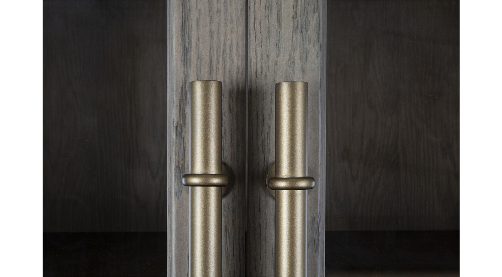 015-5010C_Chloe_Washed_Grey_Cabinet_detail_copy.jpg