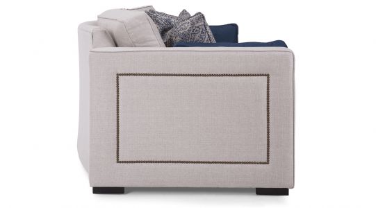 9015_Sofa_side_view.jpg